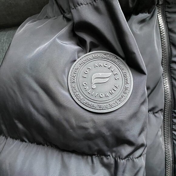 Fabletics Voyage Puffer Coat, Black, Size S - Picture 11 of 11
